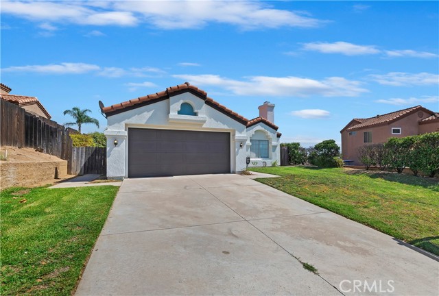 Detail Gallery Image 2 of 36 For 11860 Barclay Dr, Moreno Valley,  CA 92557 - 2 Beds | 2 Baths