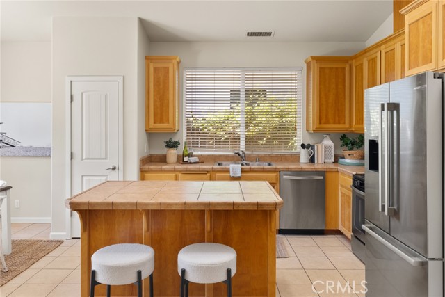 Detail Gallery Image 10 of 39 For 2545 Valhalla Pl, Chico,  CA 95973 - 4 Beds | 2 Baths