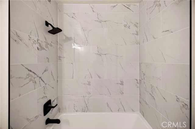 Detail Gallery Image 20 of 44 For 34 Garden Park, Chico,  CA 95973 - 3 Beds | 2 Baths