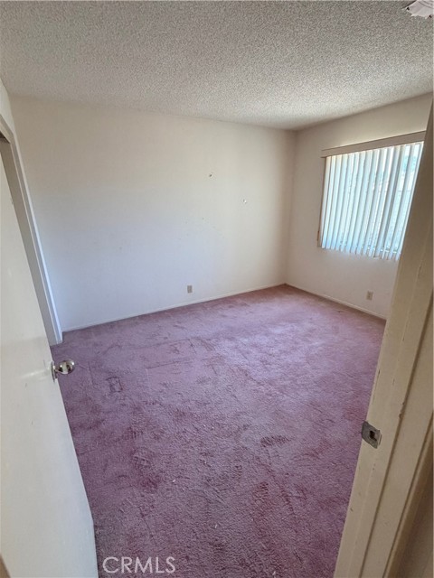 Detail Gallery Image 5 of 11 For 110 Sandpoint, Riverside,  CA 92506 - 4 Beds | 3 Baths