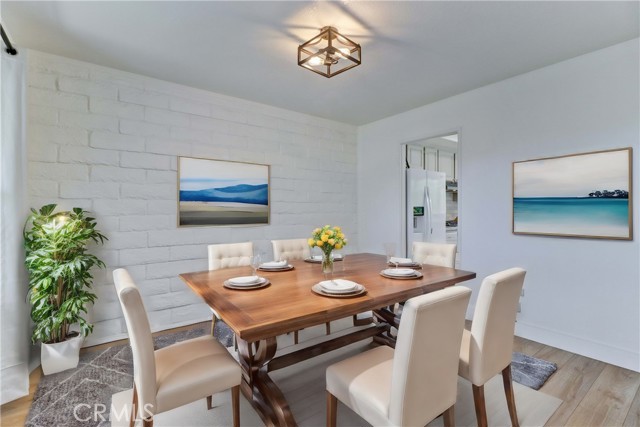 9001 Oceanwood Drive, Huntington Beach CA: https://media.crmls.org/medias/a8a5ee51-b1fa-4176-b1a4-1f890453aeb0.jpg