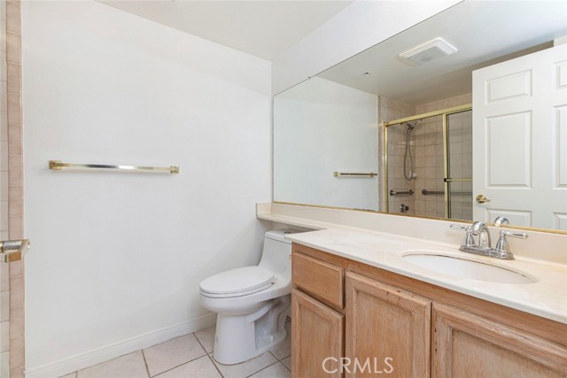 Detail Gallery Image 26 of 44 For 116 W Maple St #9,  Glendale,  CA 91204 - 3 Beds | 2 Baths
