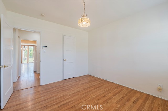 2605 Robinson Street, Redondo Beach CA: https://media.crmls.org/medias/a8a63c89-444b-4769-b7e3-cdcbde26dbbe.jpg