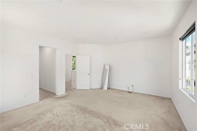 5 Lavanda Street, Rancho Mission Viejo CA: https://media.crmls.org/medias/a8a6b197-139b-4372-bfb4-be14d9a15054.jpg