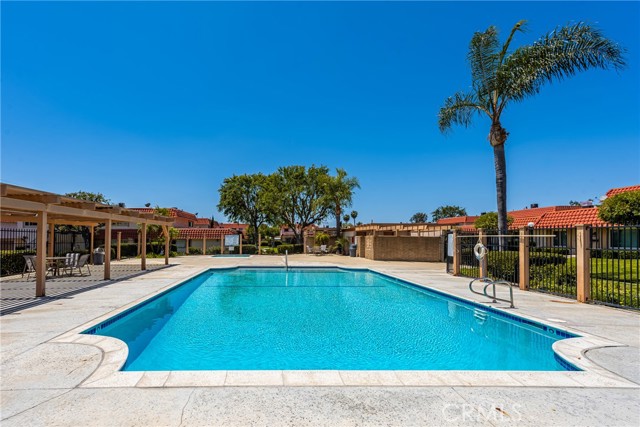 Detail Gallery Image 32 of 37 For 25388 via Verde #4,  Lake Forest,  CA 92630 - 2 Beds | 1 Baths