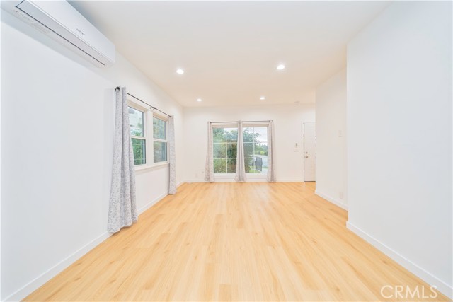 Front Image Thumbnail for CRWS25254998