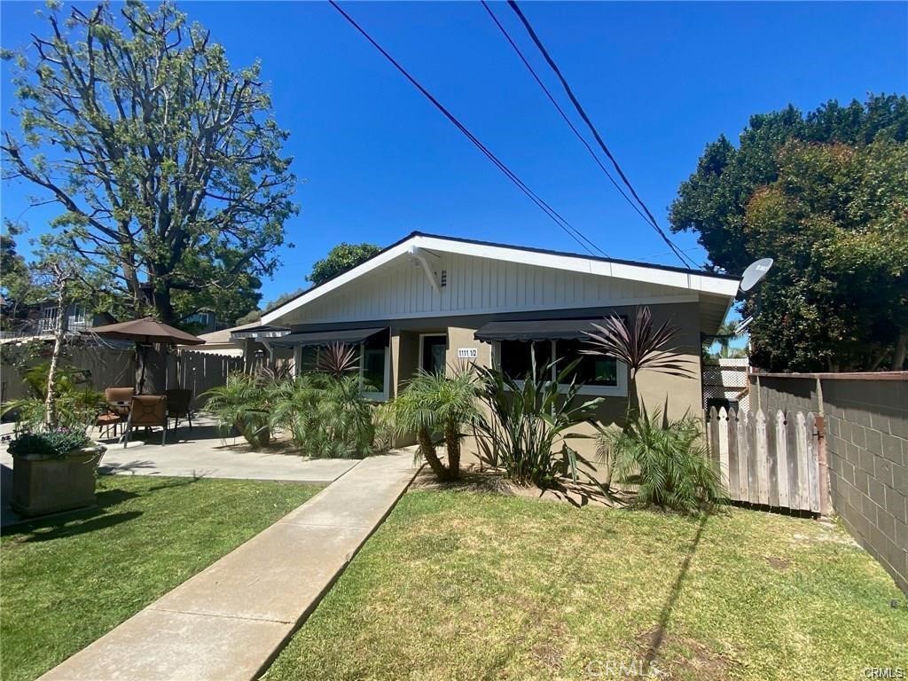 1111 Lake Street #1/2