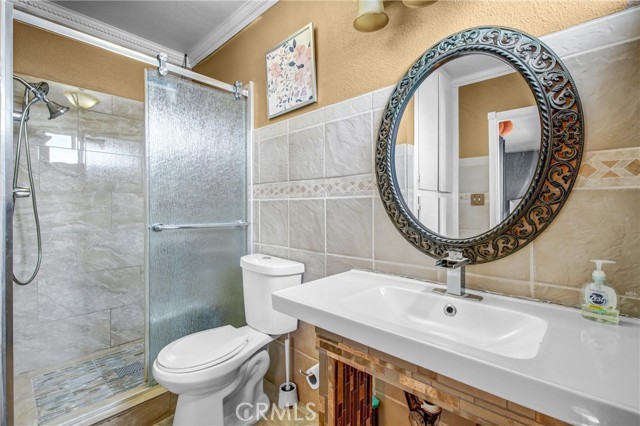 7904 Laurel Canyon, 12 photo 19