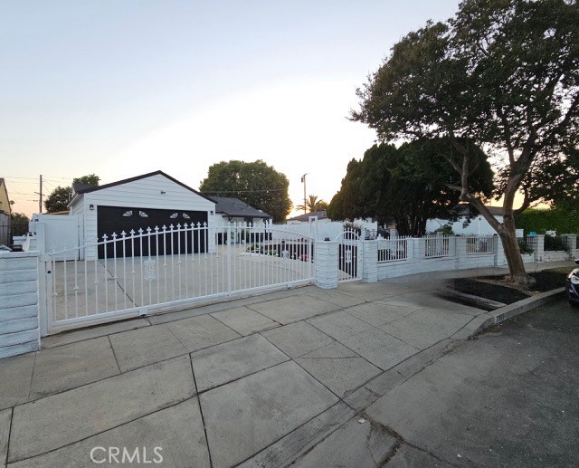 7927 Chastain Place