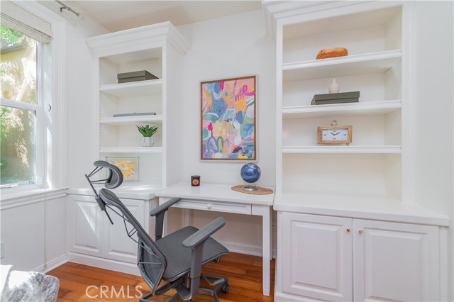 144 Coral Rose, Irvine CA: https://media.crmls.org/medias/a8a928a7-4a99-4536-8300-2d3df376b51d.jpg