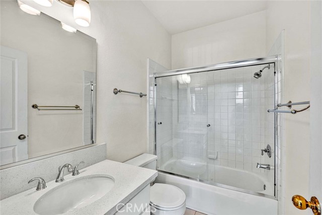 Detail Gallery Image 18 of 24 For 2516 Lewis Dr, Tustin,  CA 92782 - 3 Beds | 2/1 Baths