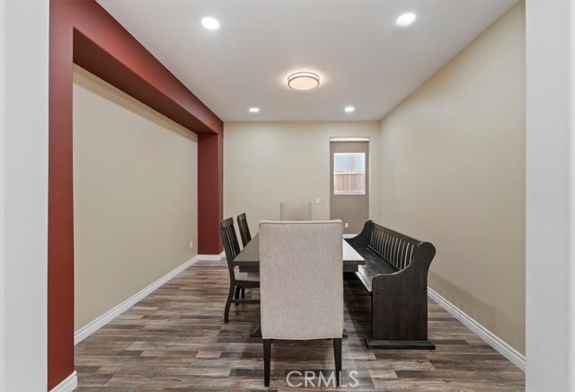 Detail Gallery Image 9 of 35 For 34073 Corktree, Lake Elsinore,  CA 92532 - 4 Beds | 2/1 Baths