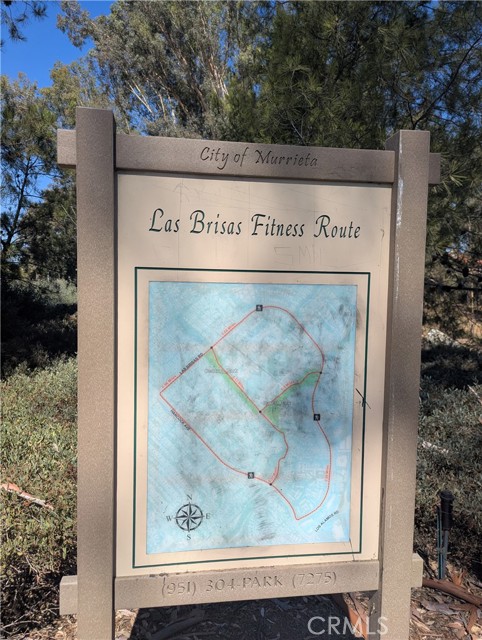 24646 Leafwood Drive, Murrieta CA: https://media.crmls.org/medias/a8aa1973-faf0-46ad-b718-f5a19c7ecacc.jpg