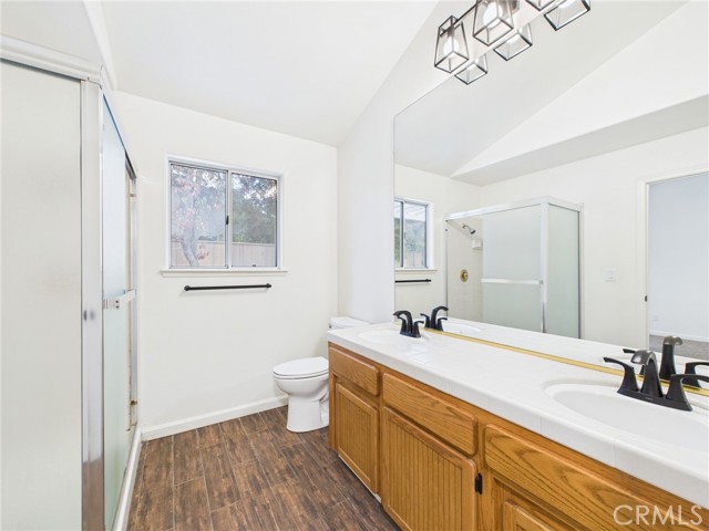 Detail Gallery Image 19 of 46 For 10781 N Windham Bay Cir, Fresno,  CA 93730 - 3 Beds | 2/1 Baths