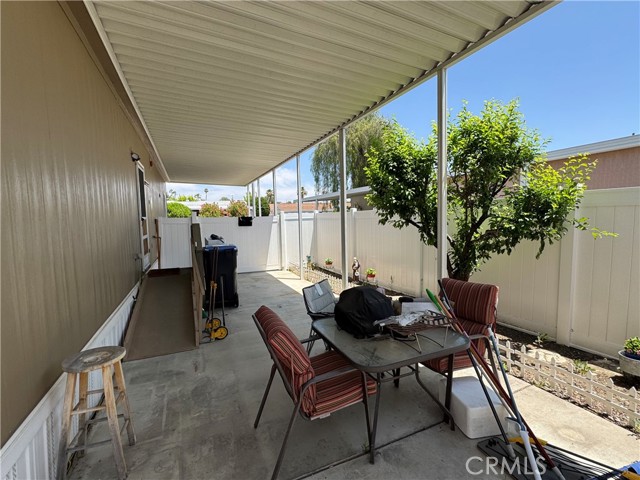 28876 Calle De La Paz, Murrieta CA: https://media.crmls.org/medias/a8aa5b06-33d8-416c-8e3c-6efac12b295b.jpg
