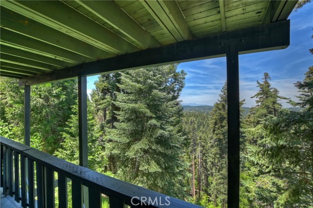 Detail Gallery Image 36 of 47 For 720 Buckingham, Lake Arrowhead,  CA 92352 - 3 Beds | 2/1 Baths