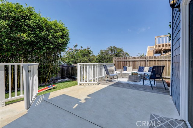 Detail Gallery Image 3 of 63 For 1505 11th St, Manhattan Beach,  CA 90266 - 5 Beds | 3/1 Baths