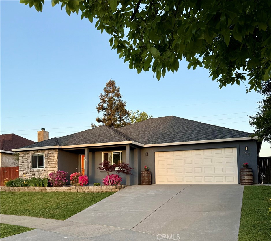 1258 Dog Leg Drive