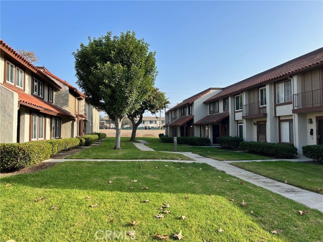 Detail Gallery Image 13 of 16 For 4874 Estepona Way, Buena Park,  CA 90621 - 3 Beds | 2/1 Baths