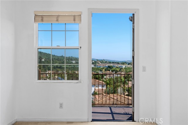 Detail Gallery Image 18 of 43 For 12 Calle Frutas, San Clemente,  CA 92673 - 4 Beds | 3 Baths