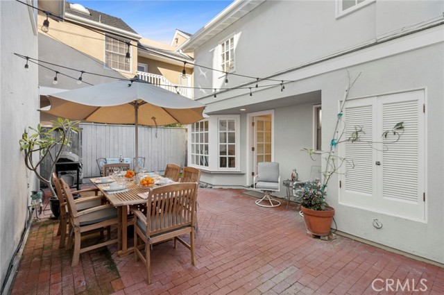 Detail Gallery Image 21 of 40 For 117 Amethyst Ave, Newport Beach,  CA 92662 - 3 Beds | 2 Baths