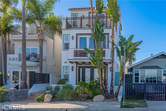 Detail Gallery Image 3 of 44 For 413 Delaware St, Huntington Beach,  CA 92648 - 3 Beds | 3/1 Baths