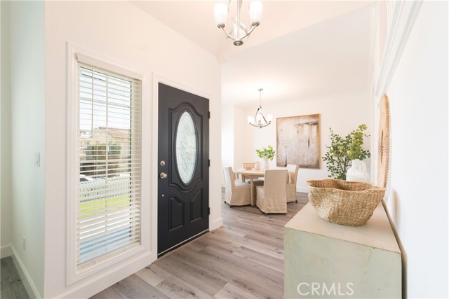 Detail Gallery Image 6 of 75 For 2205 Clark Ln a,  Redondo Beach,  CA 90278 - 3 Beds | 2/1 Baths