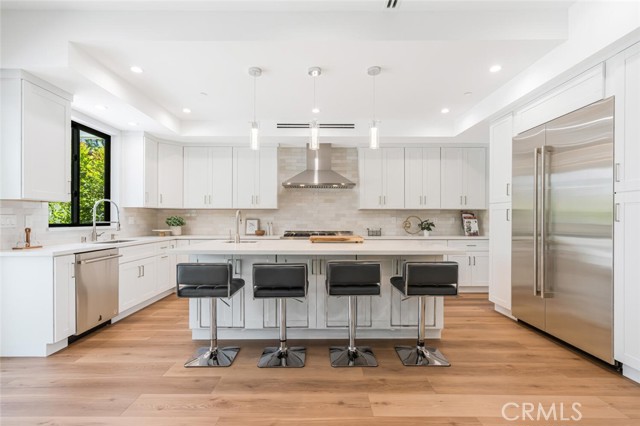 Image 11 of 51 For 251 Griffith Park Drive