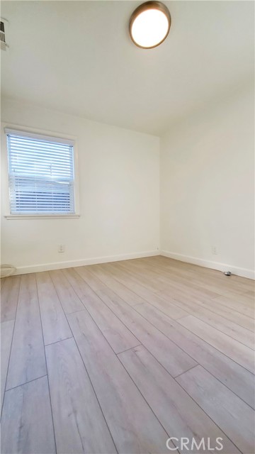Detail Gallery Image 4 of 11 For 365 Walnut St, Costa Mesa,  CA 92627 - 3 Beds | 1 Baths