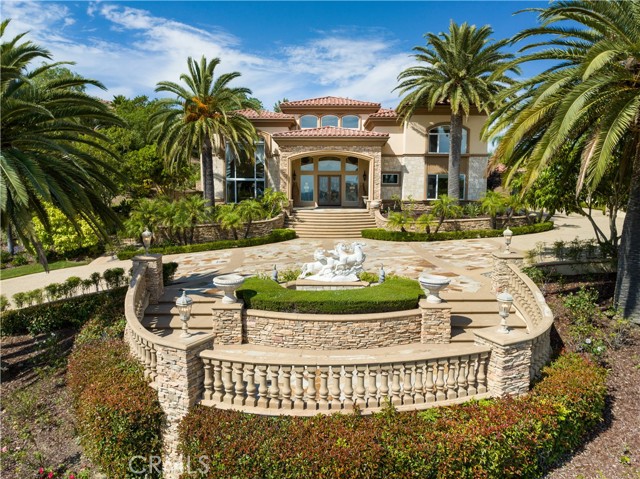 22883 Canyon View Road, Diamond Bar CA: https://media.crmls.org/medias/a8b046dc-e860-4b5c-b38e-a00a185ff425.jpg