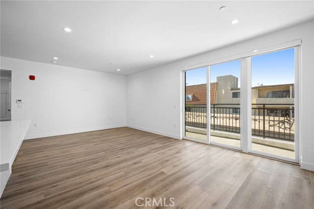 Detail Gallery Image 9 of 21 For 10657 Moorpark St #302,  North Hollywood,  CA 91602 - 1 Beds | 1 Baths