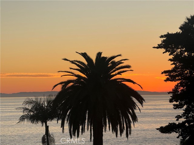 Detail Gallery Image 8 of 35 For 2175 S Coast Hwy #18,  Laguna Beach,  CA 92651 - 2 Beds | 2 Baths