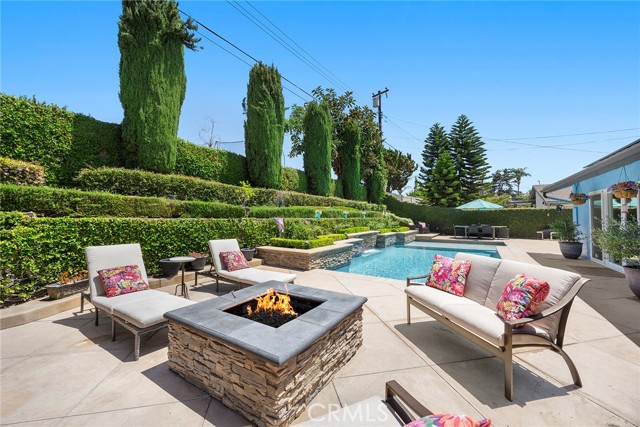 5092 Briarhill Drive, Yorba Linda CA: https://media.crmls.org/medias/a8b38962-7f4f-45ed-a135-98904c0354c9.jpg