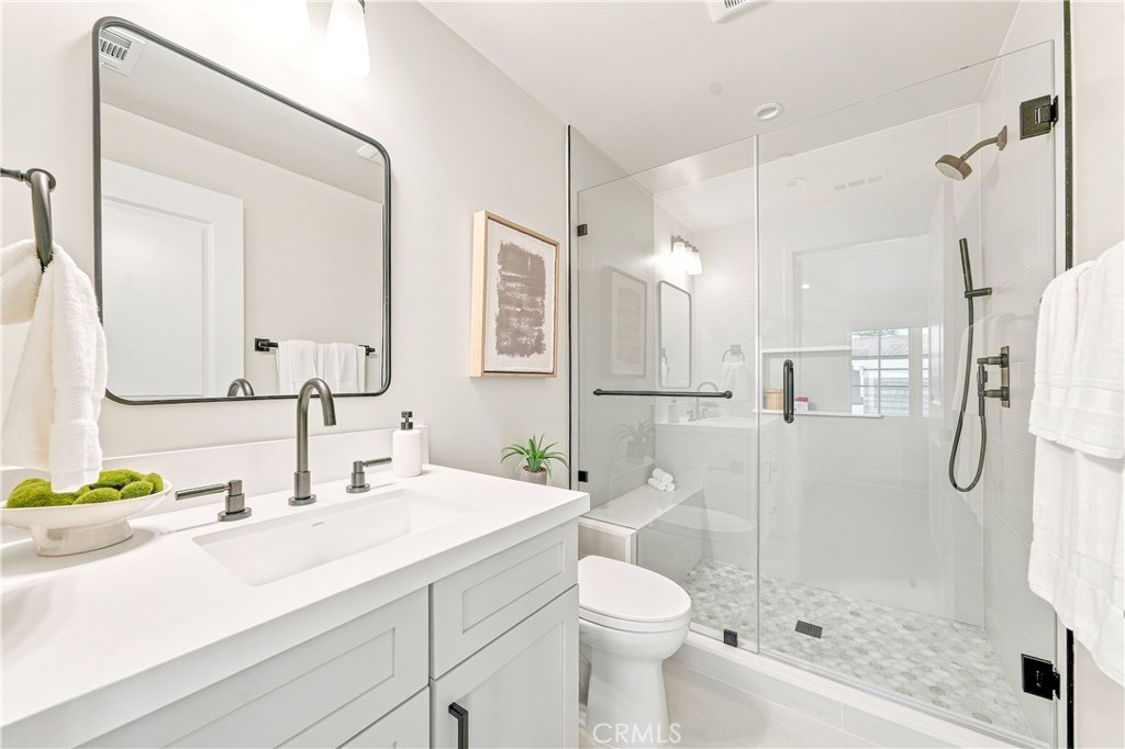 MLS #OC26191362 image #15
