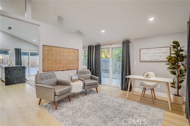 Detail Gallery Image 7 of 26 For 5030 Kensington Way, Riverside,  CA 92507 - 2 Beds | 1 Baths