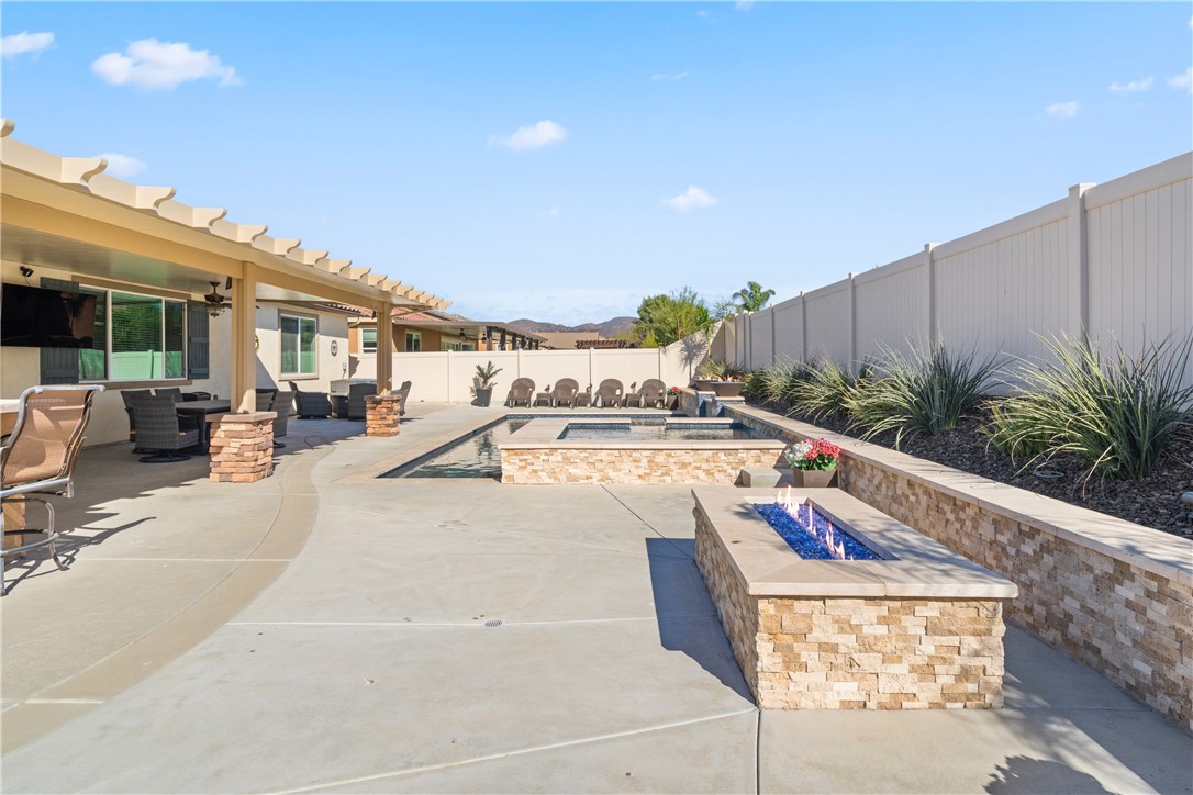 Detail Gallery Image 41 of 47 For 26396 Poppy Field Ct, Wildomar,  CA 92595 - 3 Beds | 2/1 Baths