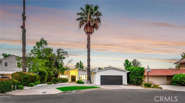 Front Image Thumbnail for CRSR25271146