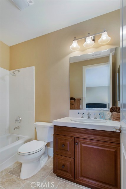 Detail Gallery Image 23 of 35 For 4731 Oceanridge Dr, Huntington Beach,  CA 92649 - 5 Beds | 6/1 Baths