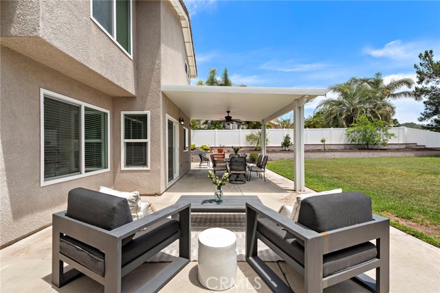 16 Riverview Drive, Trabuco Canyon CA: https://media.crmls.org/medias/a8b4fb97-5beb-4035-b6cc-6773ab7100a4.jpg