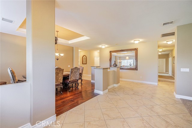 Image 7 of 72 For 2534 Desert Rose Drive