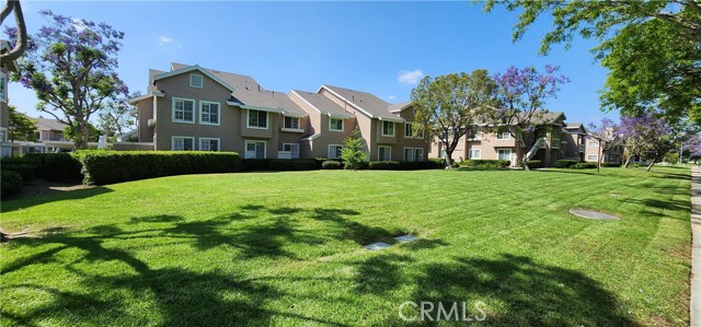 Detail Gallery Image 3 of 23 For 61 Greenfield #68,  Irvine,  CA 92614 - 2 Beds | 1 Baths