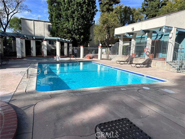 Detail Gallery Image 30 of 34 For 5700 Etiwanda #264,  Tarzana,  CA 91356 - 3 Beds | 2 Baths