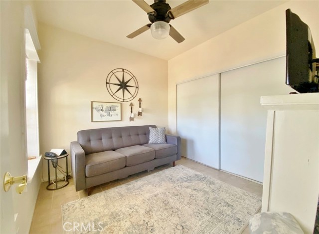 Detail Gallery Image 10 of 65 For 20731 Rio Linda Rd #B,  Temecula,  CA 92590 - 4 Beds | 2/1 Baths