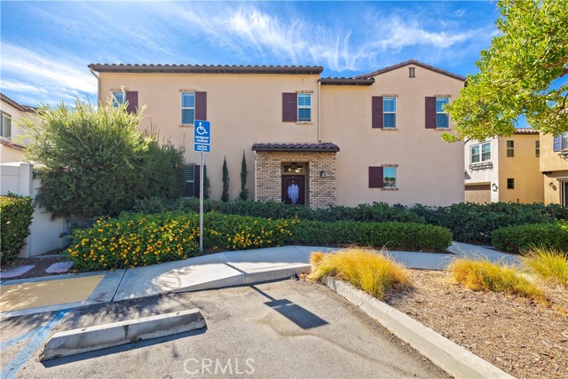 35334 Marabella Court, Winchester CA: https://media.crmls.org/medias/a8b8b2d7-8399-480e-85e3-980c8c88339e.jpg