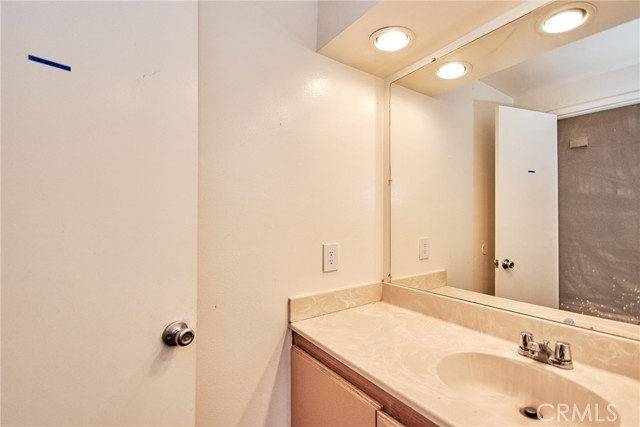 16459 Joy Street, Lake Elsinore CA: https://media.crmls.org/medias/a8b8bd46-67f7-4bf9-a8a6-08516a86b260.jpg