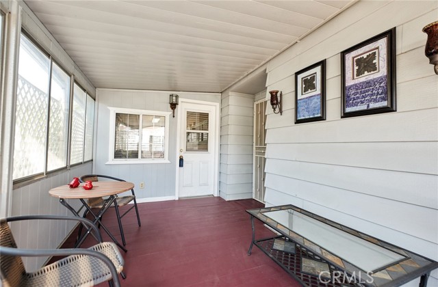 4095 Fruit, La Verne CA: https://media.crmls.org/medias/a8b8d901-9696-45a3-ac5b-535f87257743.jpg