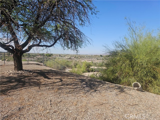 Detail Gallery Image 8 of 13 For 7568 Acoma Trl, Big River,  CA 92242 - 1 Beds | 1 Baths