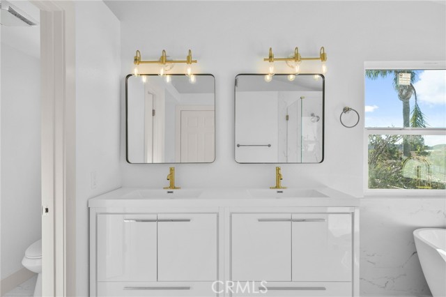 Detail Gallery Image 24 of 35 For 3017 W Meyers, San Bernardino,  CA 92407 - 6 Beds | 3 Baths