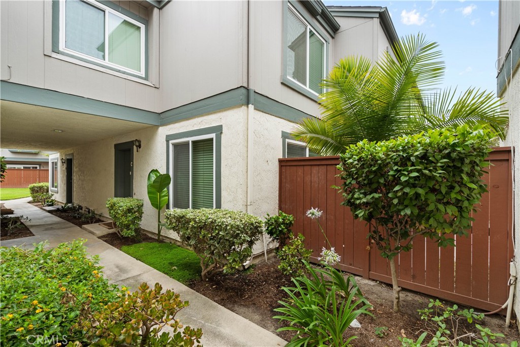 1120 Cleghorn #C