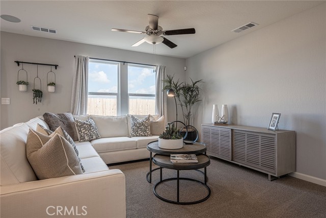 Detail Gallery Image 10 of 19 For 4777 Jema Way #11 B1,  Merced,  CA 95348 - 4 Beds | 2 Baths